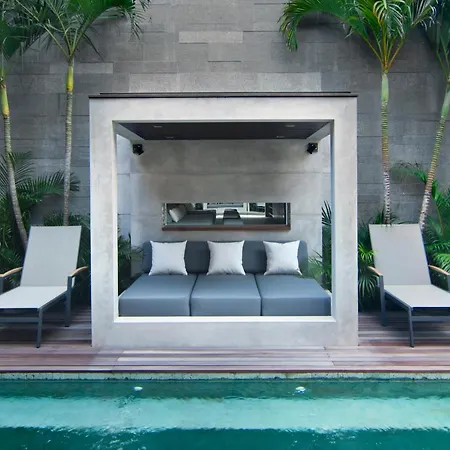 4Br Villa Jumat - Minggu Villas Seminyak
