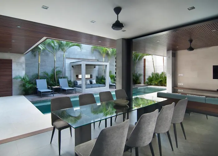 4br Jumat - Minggu Villa Seminyak